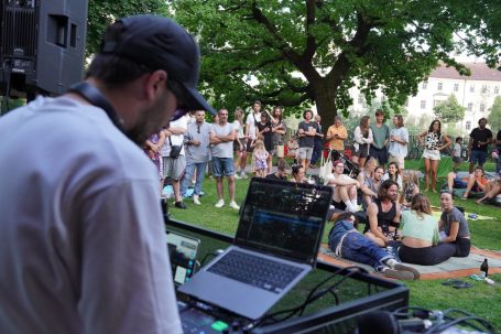 Radio im Park